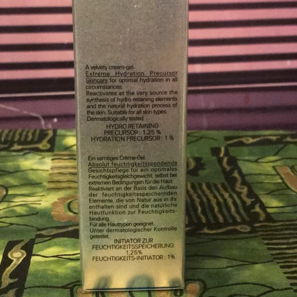 Yves Saint Laurent Absolute hydration 30 ML - Picture 4 of 5